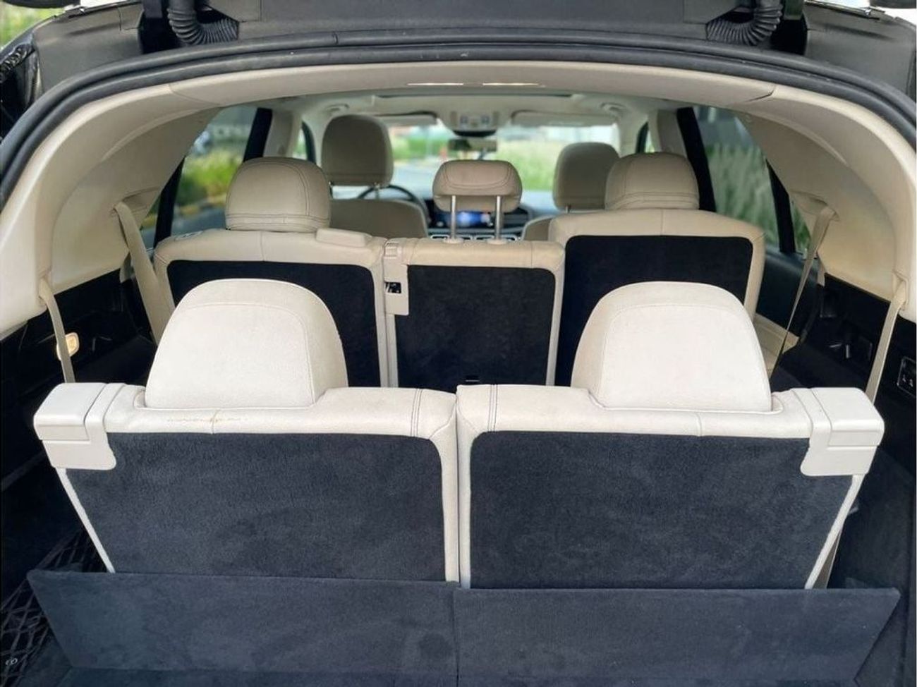 مرسيدس بنز GLE 350 2021 Mercedes Benz GLE Class 350 - 2.0L V4 Turbo - 360* CAM - Full Option 7 Seater - 26,700 Mileage