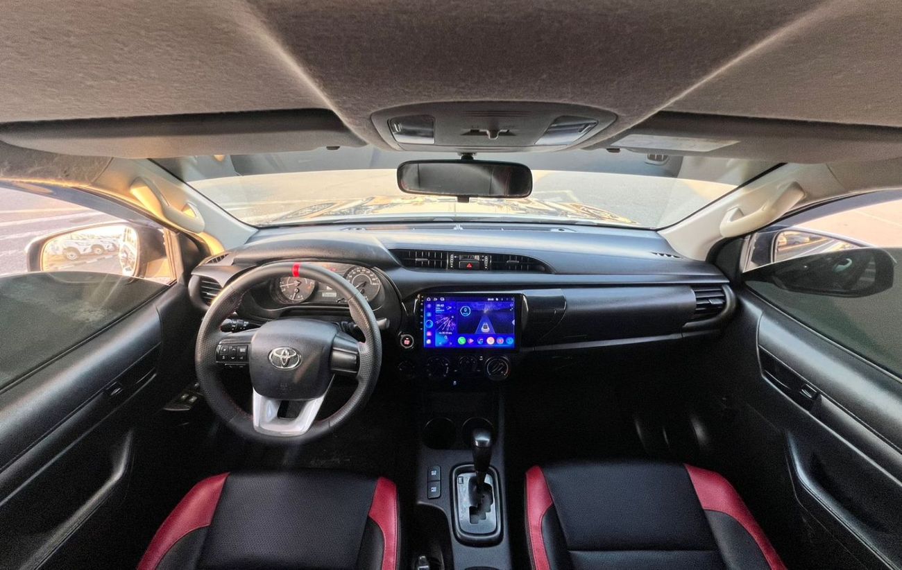 Toyota Hilux 2019 Toyota Hilux GL  Advanture Modified - 2.7L V4 - AWD 4x4- GCC -360* CAM - Push Start - Patrol