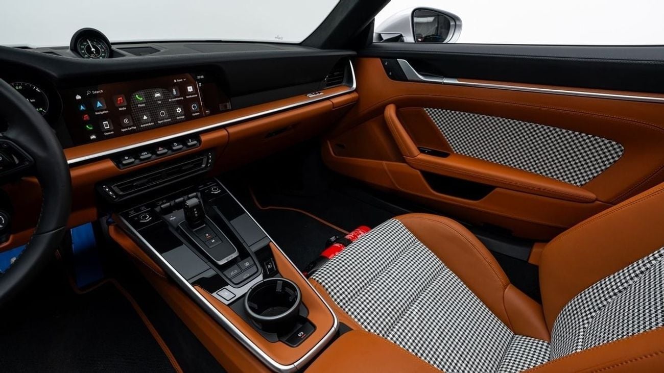 Porsche 911 TURBO - Heritage Design Interior - 2025 - GCC - Under Warranty