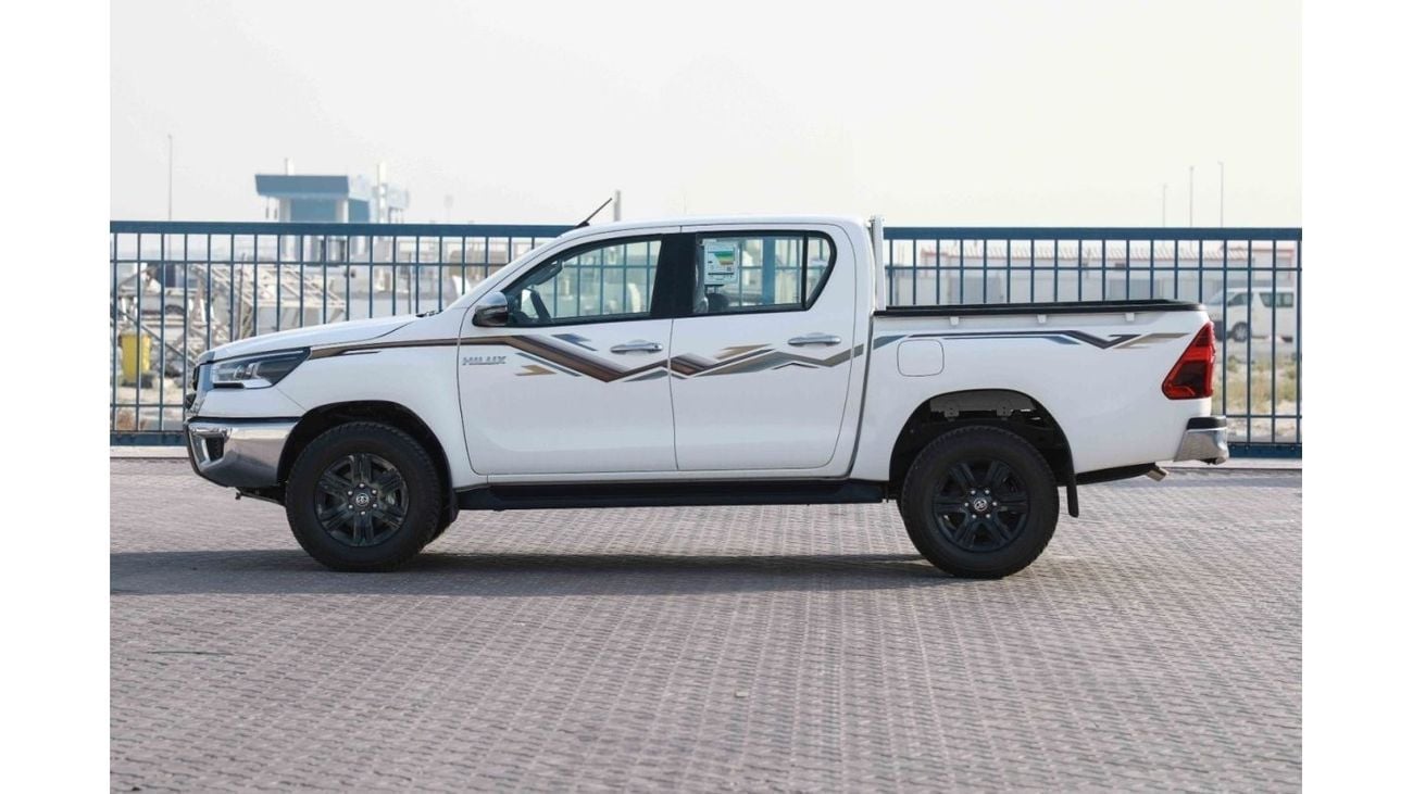 Toyota Hilux 2024 Toyota Hilux 4x4 Double Cab 2.7 GLX - Super White inside Grey | Export Only