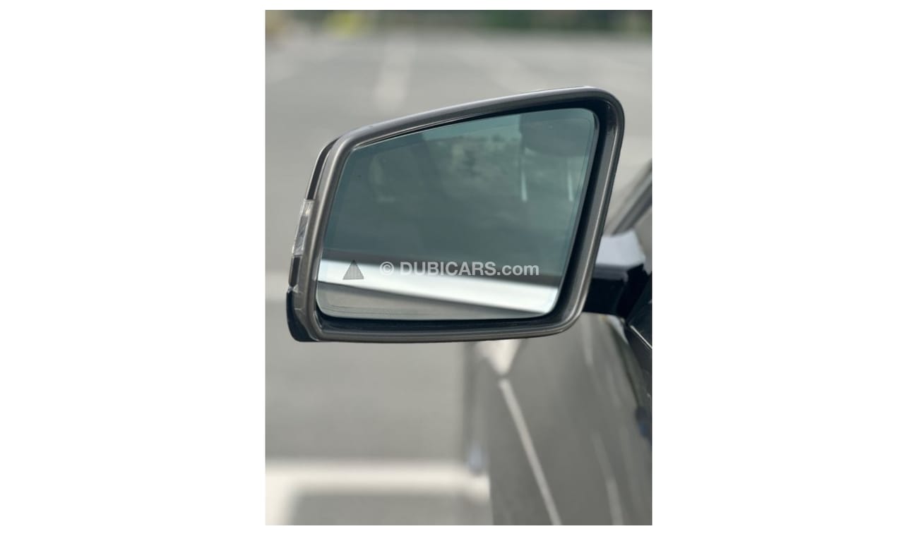 Mercedes-Benz E 250 Model 2010 GCC CAR PERFECT CONDITION INSIDE AND OUTSIDE FULL OPTION PANORAMIC ROOF LEATHER SEATS NAV