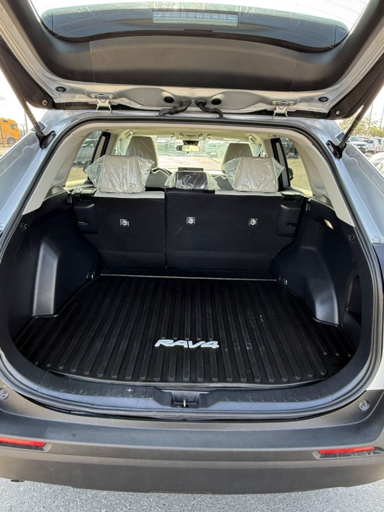 Toyota RAV4 VXR HEV 2.5L (219 HP) AWD