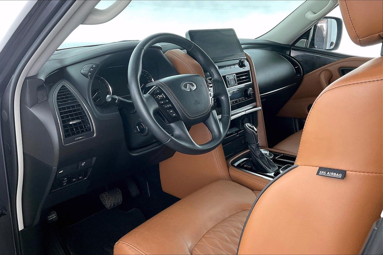 إنفينيتي QX80 Luxe Sensory ProActive (8 Seater) | شامل الضمان | 0 ﺪﻔﻋﺓ ﺃﻮﻟﻯ