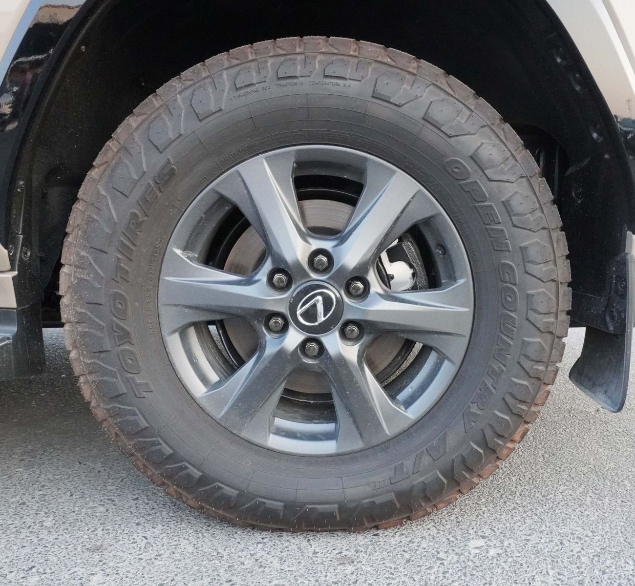 لكزس LX 700h 2025 MODEL LEXUS-LX700 3.5L HEV OVERTRAIL (SUNROOF, 360 DEGREE CAMERA, BSM, HEAD-UP DISPLAY)