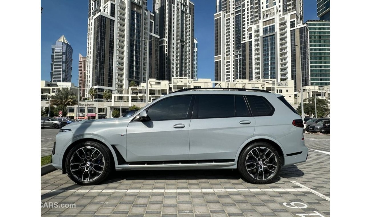 BMW X7 2023 40i M package | 3.0L Twin Turbo | Perfect condition