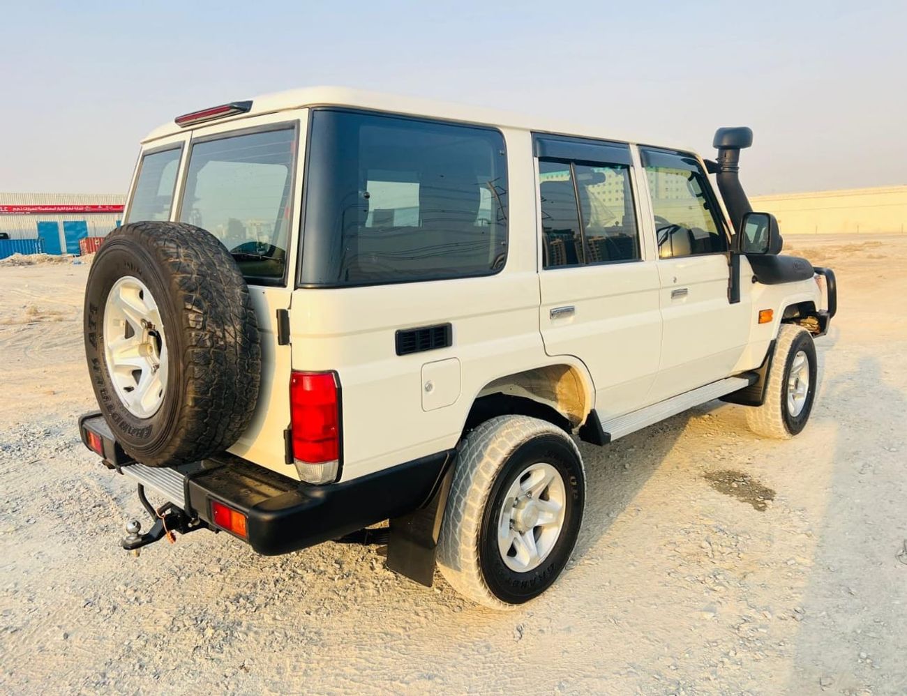 تويوتا لاند كروزر diesel right hand drive 4.5L only for export available