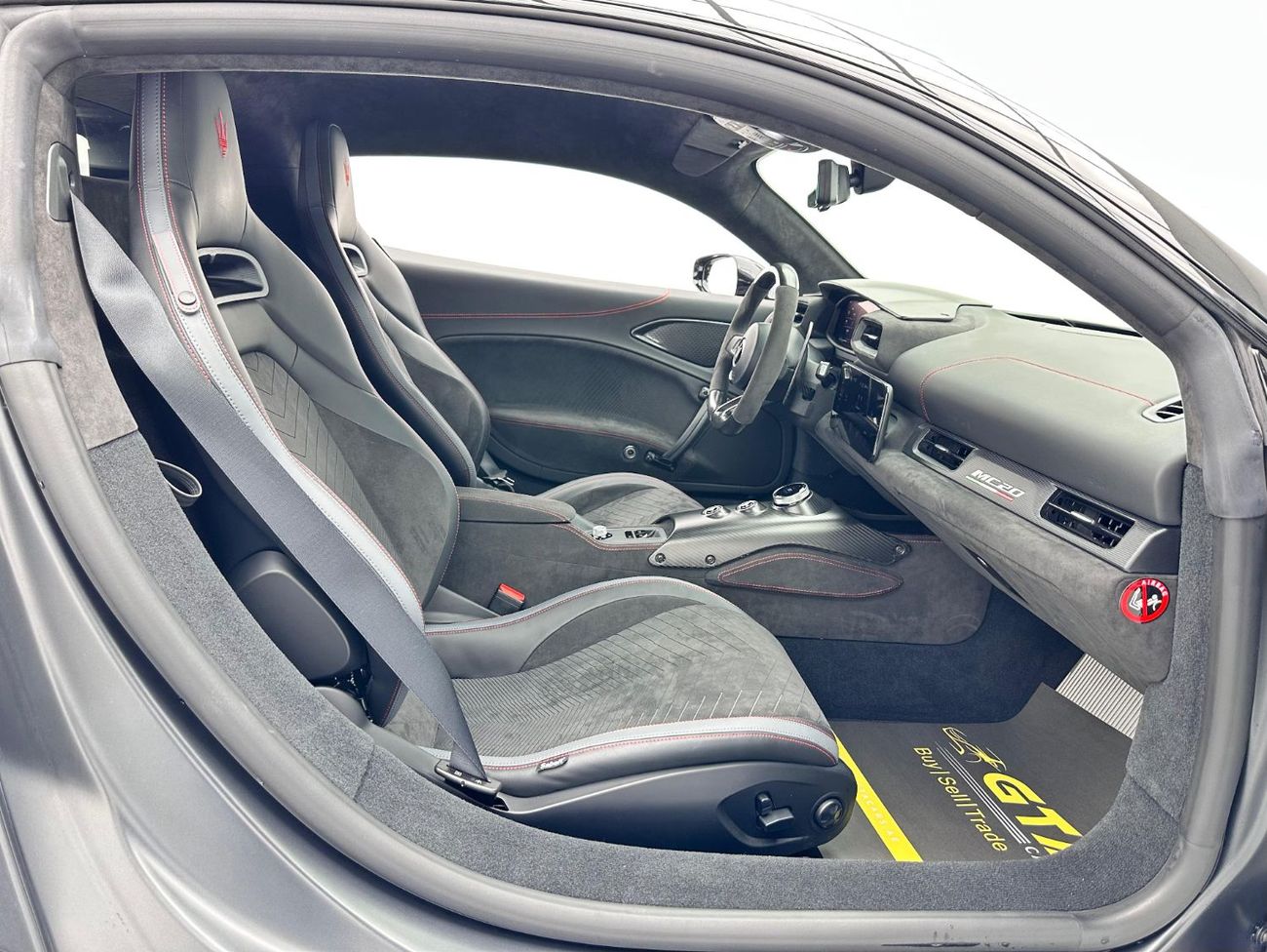 مازيراتي MC20 2022 Maserati MC20, 1 Year Unlimited Km Warranty, Maserati Full Service History, Excellent Condition