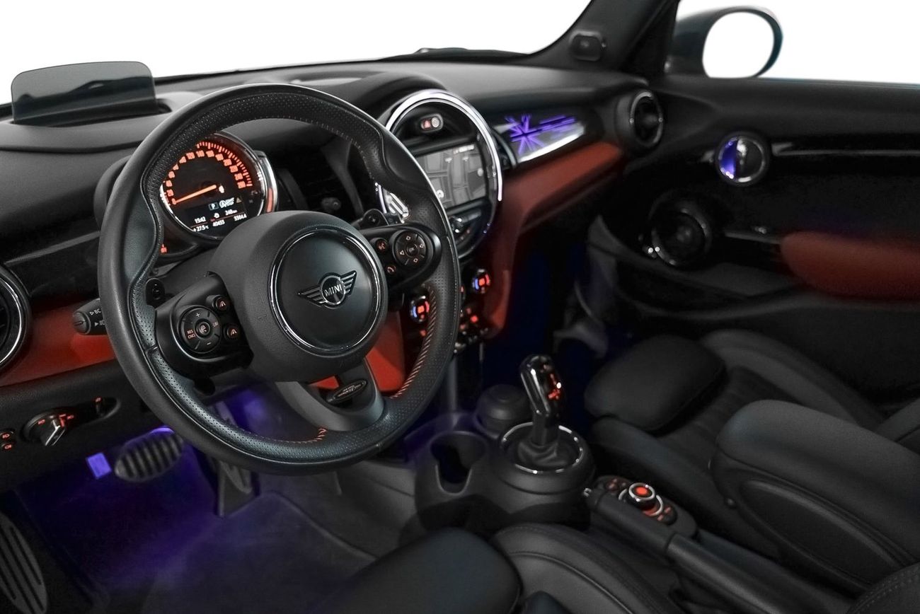 Mini Cooper S Low Mileage / Just Serviced