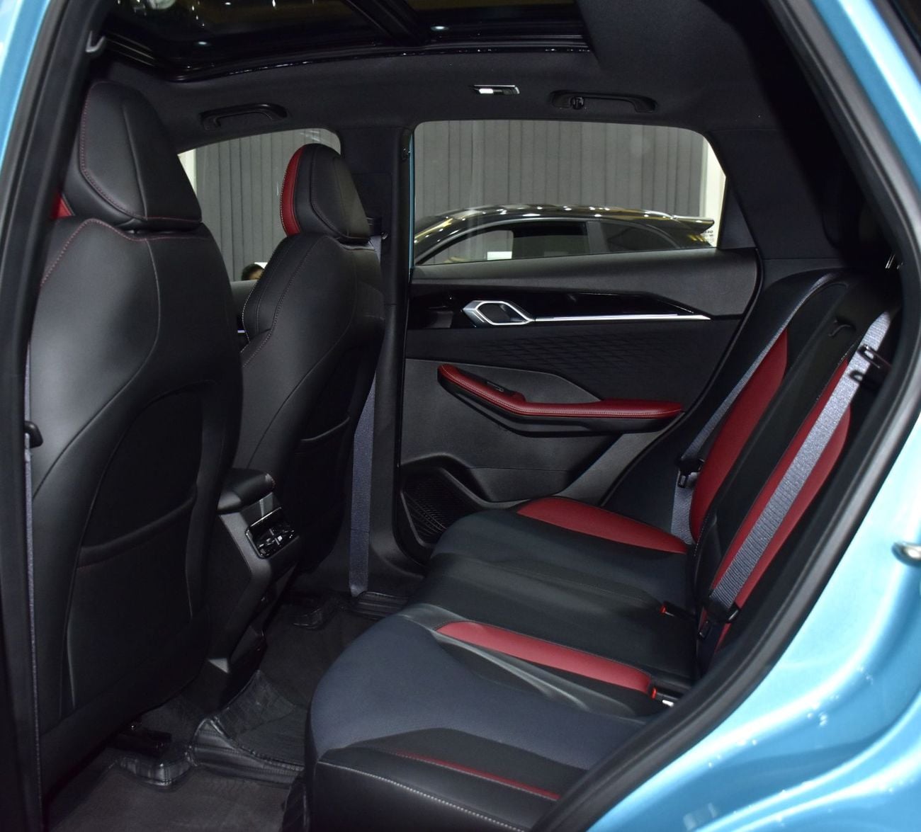 Geely Coolray . EXCELLENT DEAL for our Geely Coolray ( 2025 Model ) in Blue Color GCC Specs
