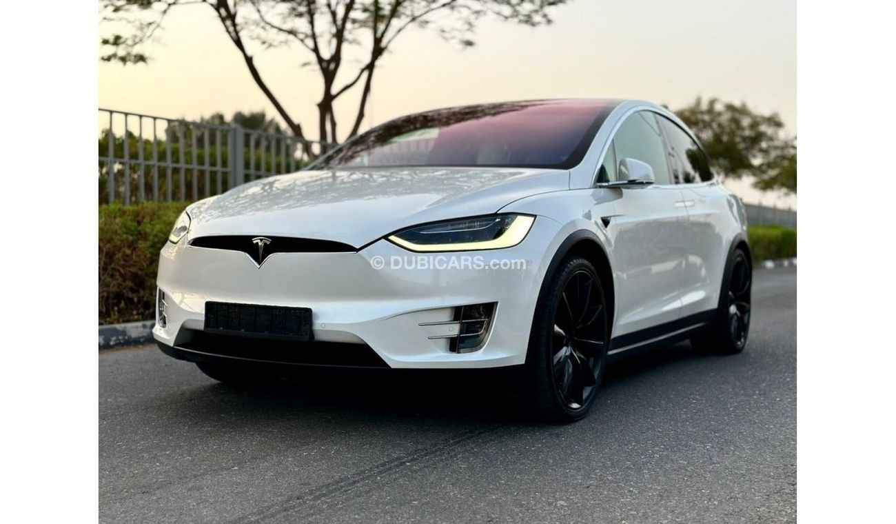 Tesla Model X 90D original paint, clean car, GCC