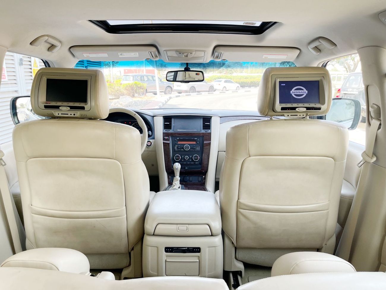 Nissan Patrol SE T1 5.6L AW Rostamani