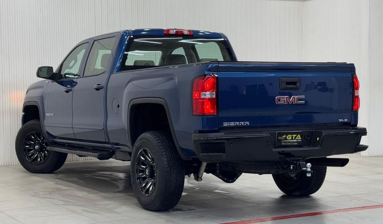 GMC Sierra 6.0L V8 2500HD SLE 2018 GMC Sierra 2500HD SLE, Warranty, Full GMC Service History, Very Low Kms, GCC