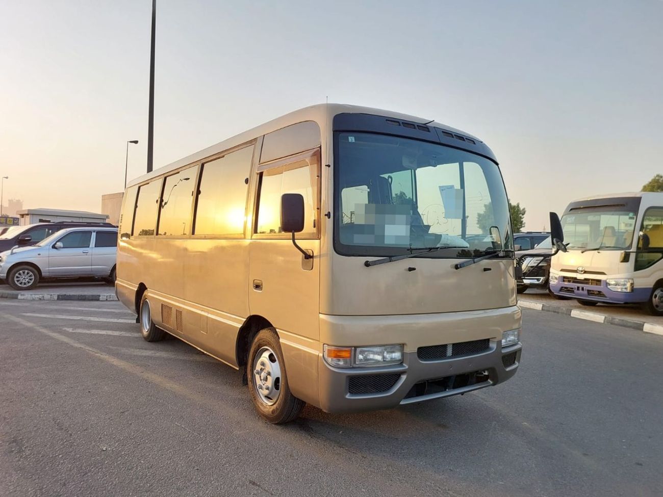 Nissan Civilian NISSAN CIVILIAN BUS RHD 1999 MODEL 4.1 L DIESEL  AUTOMATIC(PM00617)