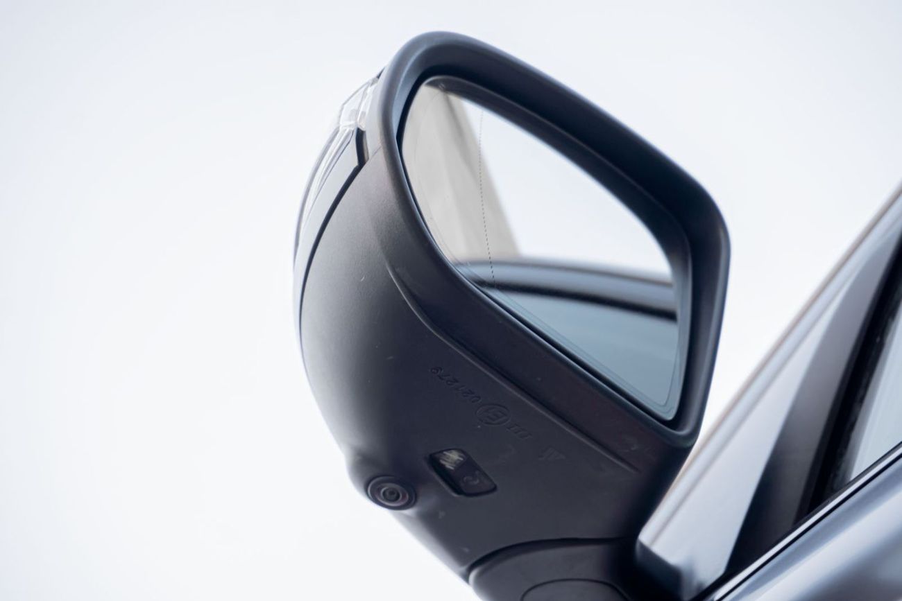 Mercedes-Benz GLC 300 Coupe 2.0L