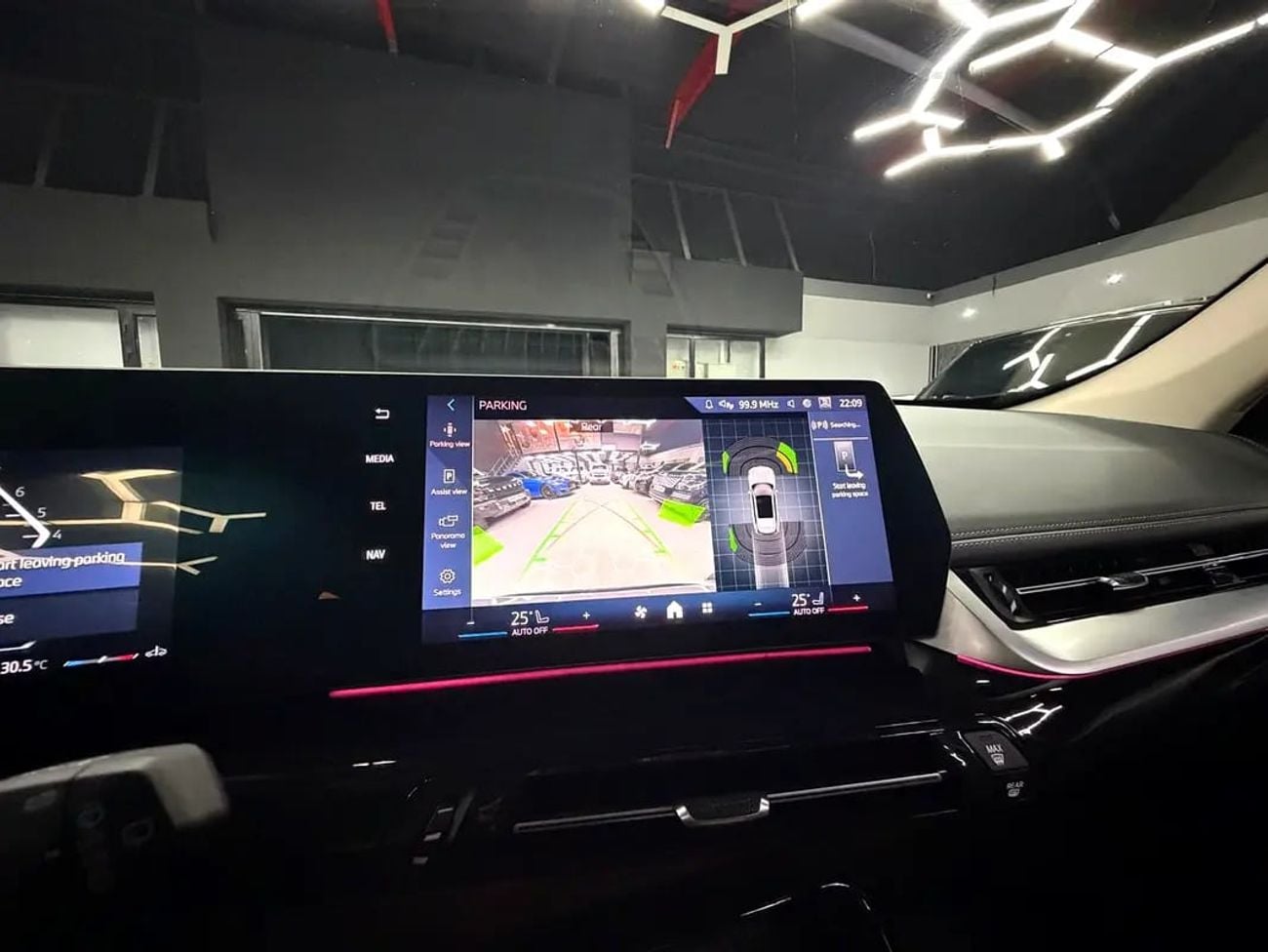BMW X1 SDRIVE20Li (NON GCC)