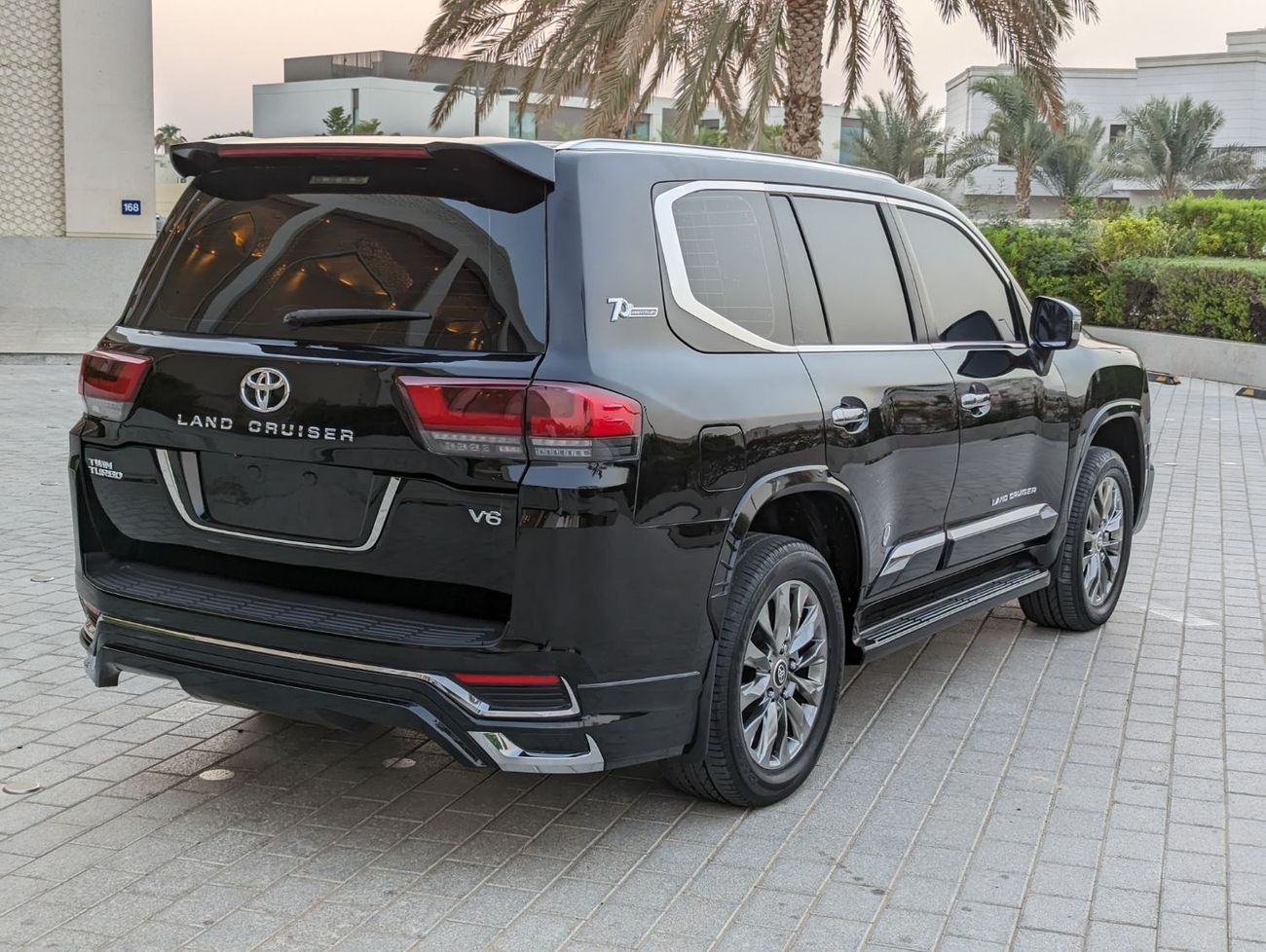 Toyota Land Cruiser Toyota Landcruiser 2014 LHD facelifted 2025 black colour exterior and interior colour beige 8 seater