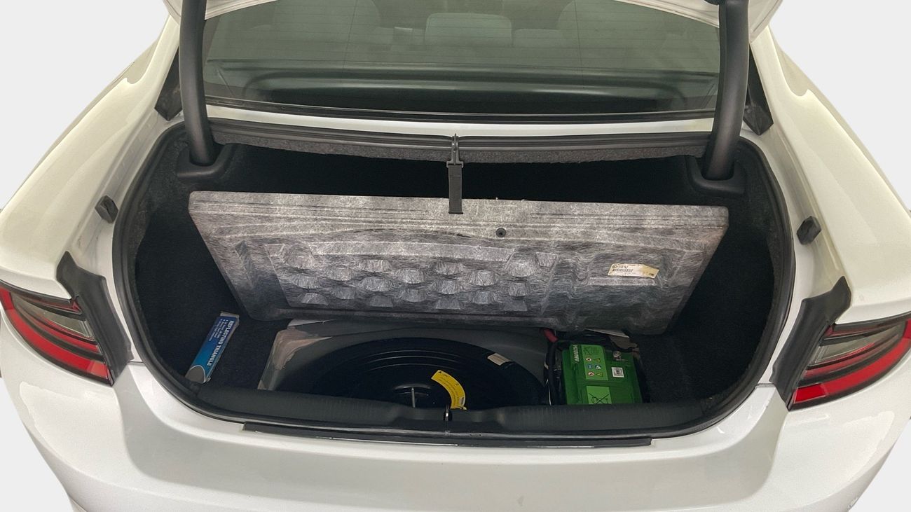 دودج تشارجر SXT / SE | upto AED 20,000 Ramadan Discount | شامل الضمان | 0 ﺪﻔﻋﺓ ﺃﻮﻟﻯ