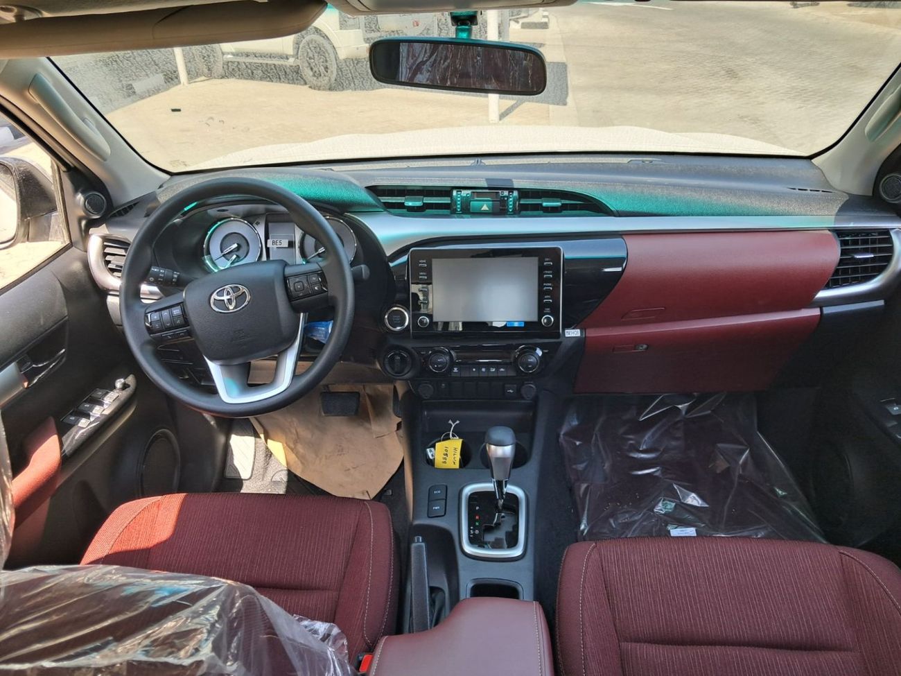 Toyota Hilux 2.7L petrol DC 4X4 GLXS-V1 AT