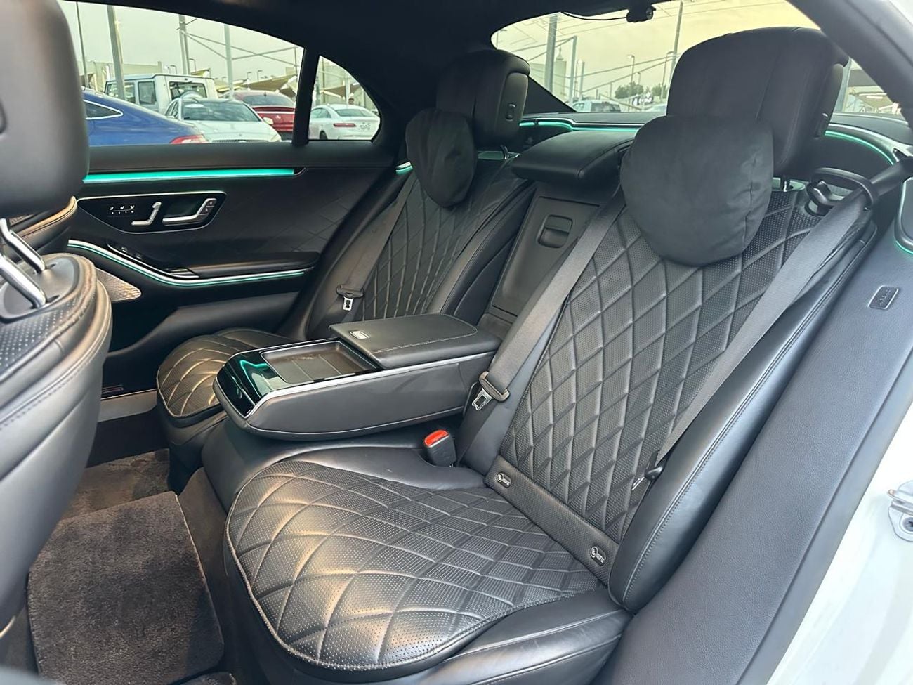 مرسيدس بنز S500 L 4MATIC