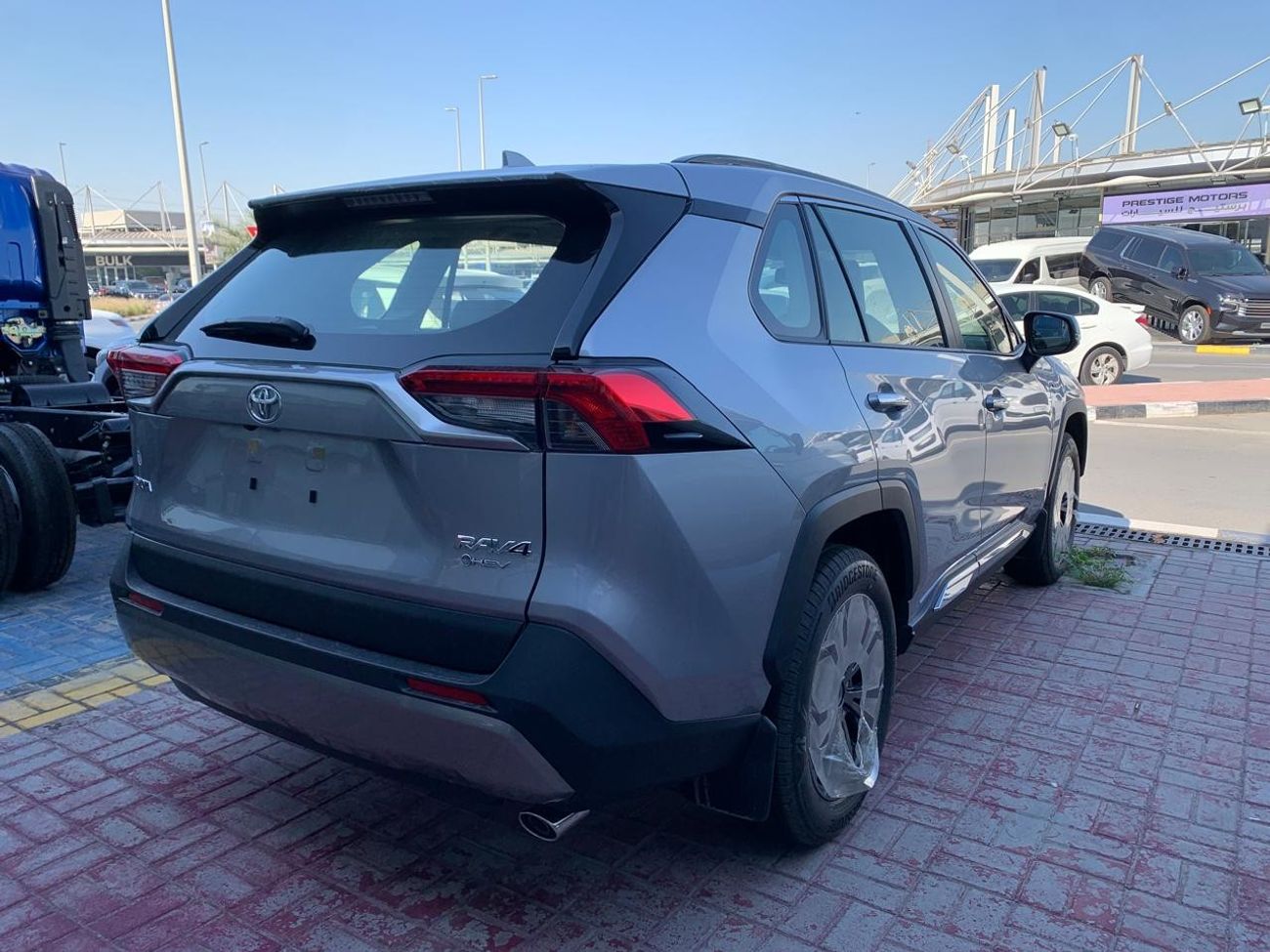 Toyota RAV4 LIMITED FULL OPTION 2.5L V4 HYBRID