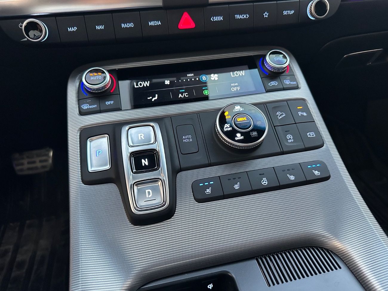 هيونداي باليساد Calligraphy Night Edition 2023 - Korean Specs - Perfect Condition - V6