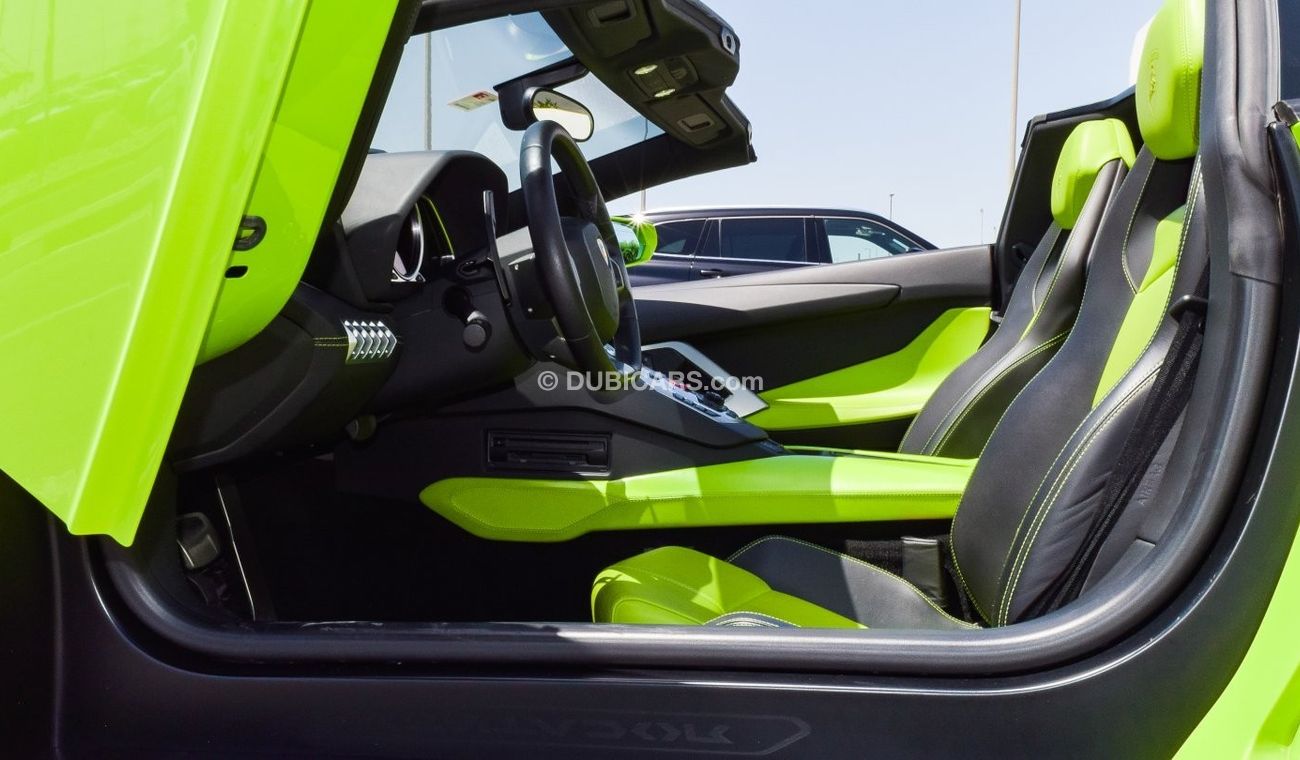 Lamborghini Aventador LP 700-4 2015 GCC Premium paint and Sport package