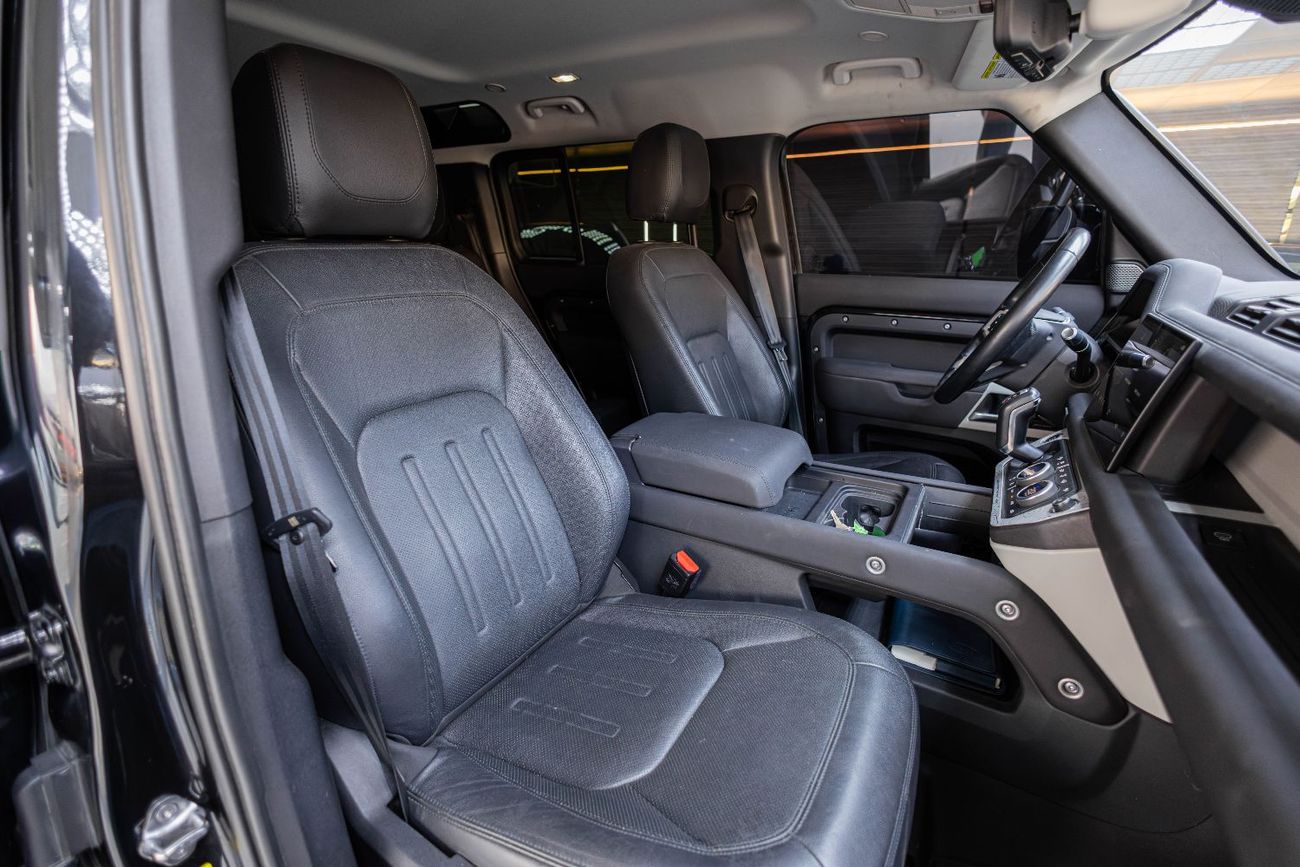 Land Rover Defender 110 S P300 2.0L