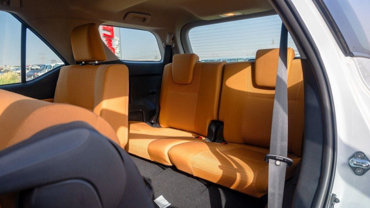 تويوتا فورتونر VX2 4X4 Diesel 2.8L