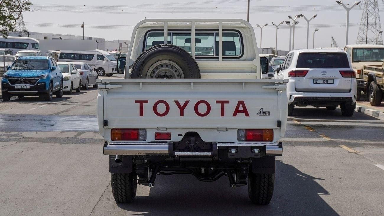 Toyota Land Cruiser Pick Up PICKUP LC79 S/C DIESEL 2.8L A/T DIFFLOCK 2025
