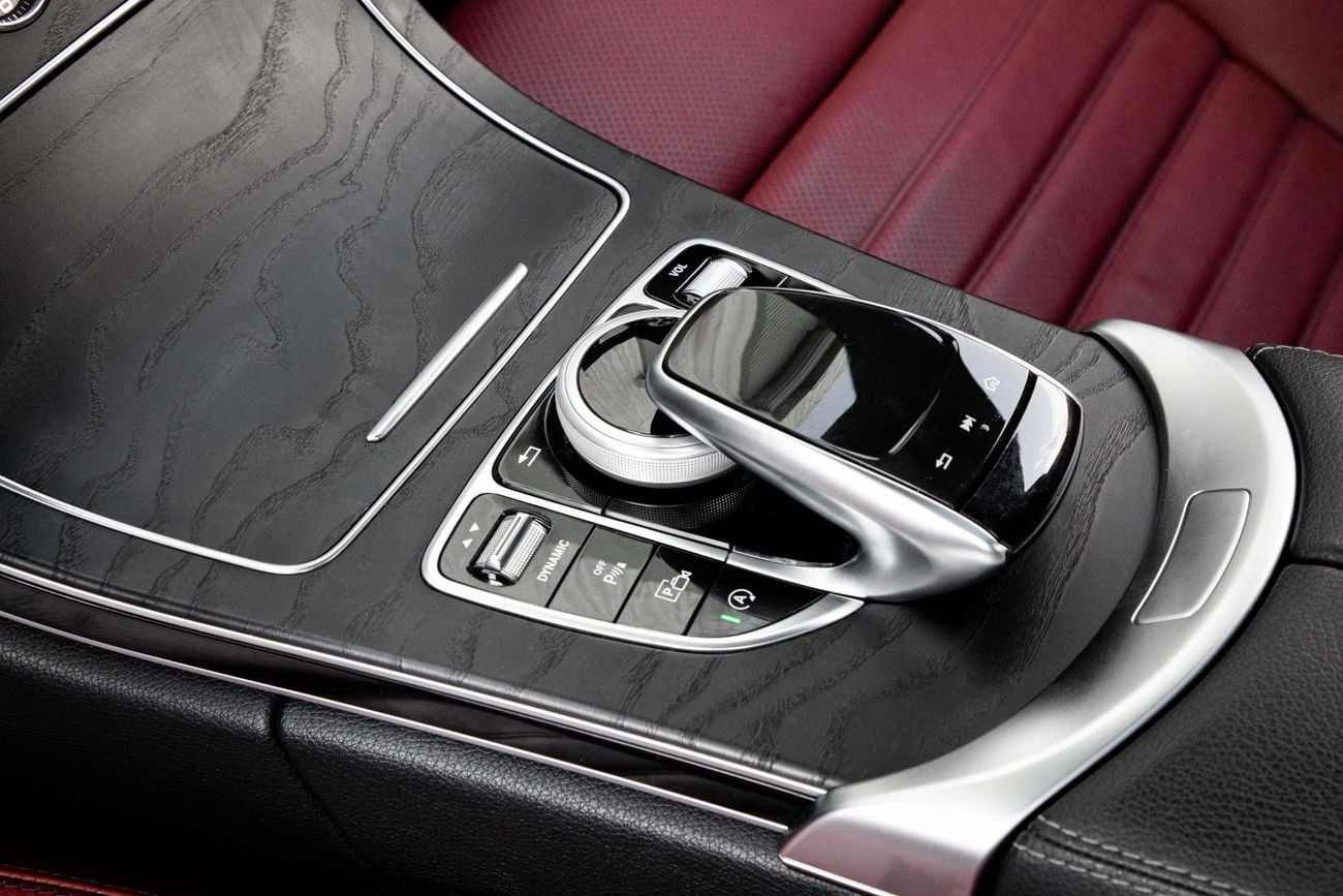 Mercedes Benz C200 C200 | 2,155 P.M | 0% Downpayment | Coupe FSH!