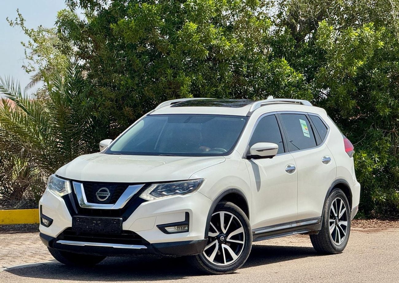 Nissan XTrail SL 2.5L 780-Monthly l GCC l Panoramic, Leather, Cruise l Accident Free