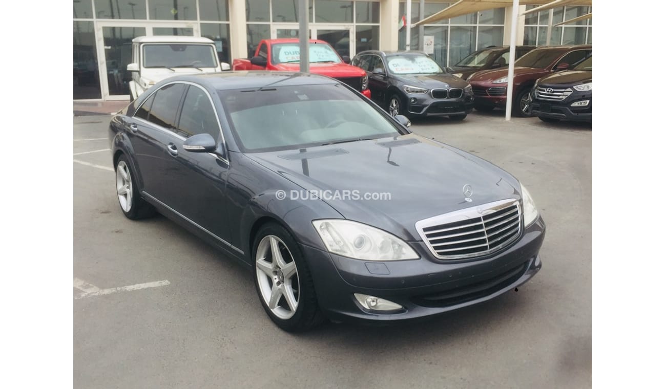 مرسيدس بنز S 350 مرسيدس  S350 موديل 2008 خليجي السياره بحاله ممتازه من الداخل والخارج ولا تحتاج اي مصروف