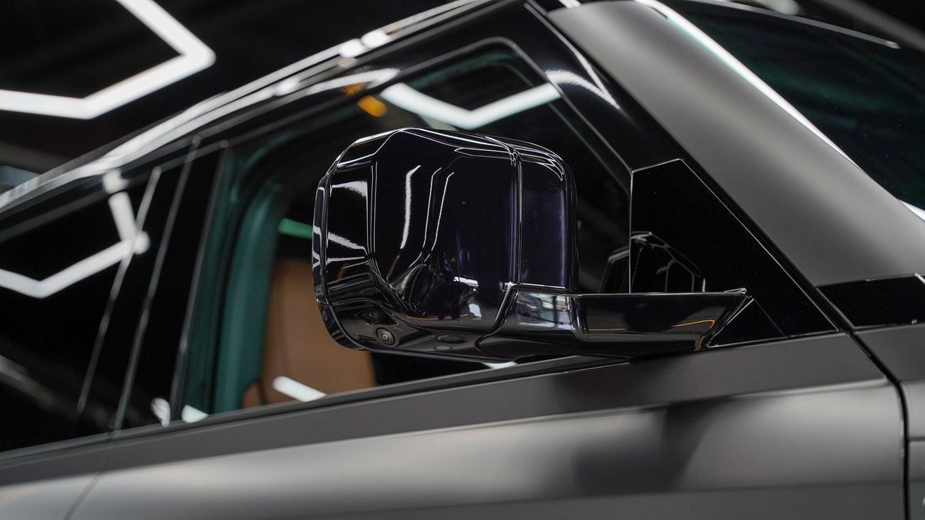 Land Rover Defender Octa