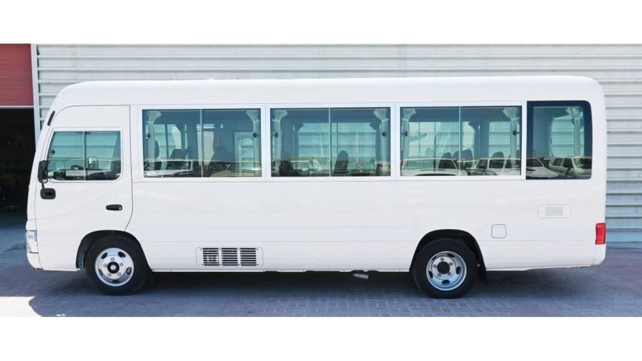Toyota Coaster V6 4.2L DSL 23 Seater GCC Specs 2023YM
