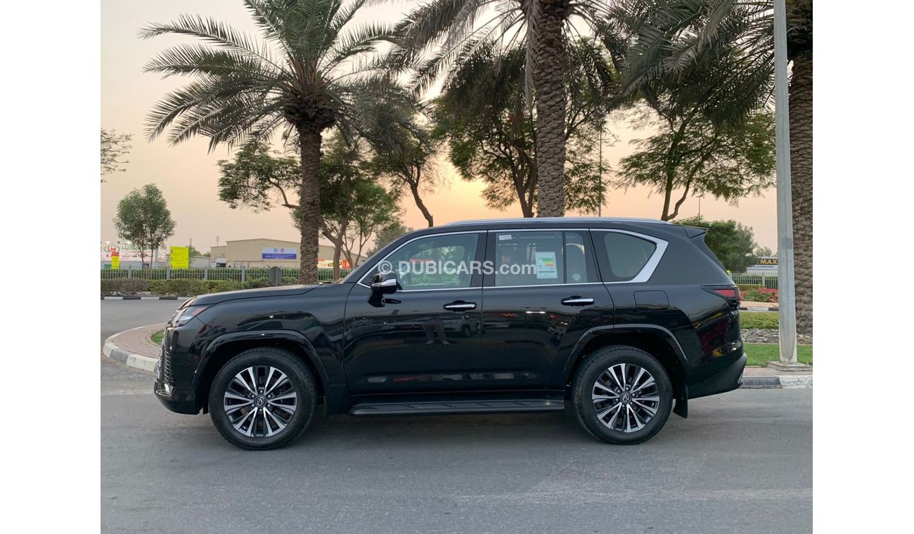 لكزس LX 600 بريستيج