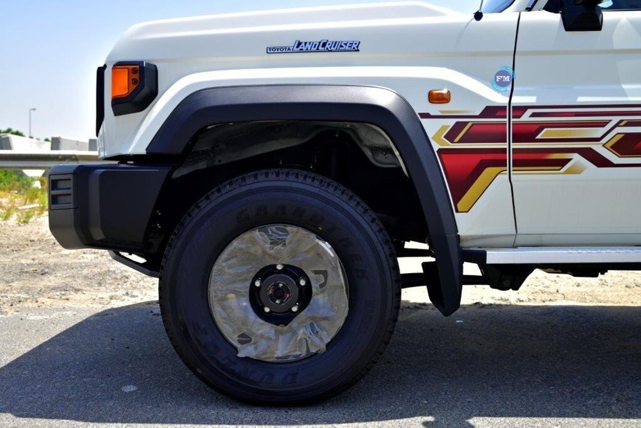 Toyota Land Cruiser 70 76  4.0L Petrol Manual Transmission