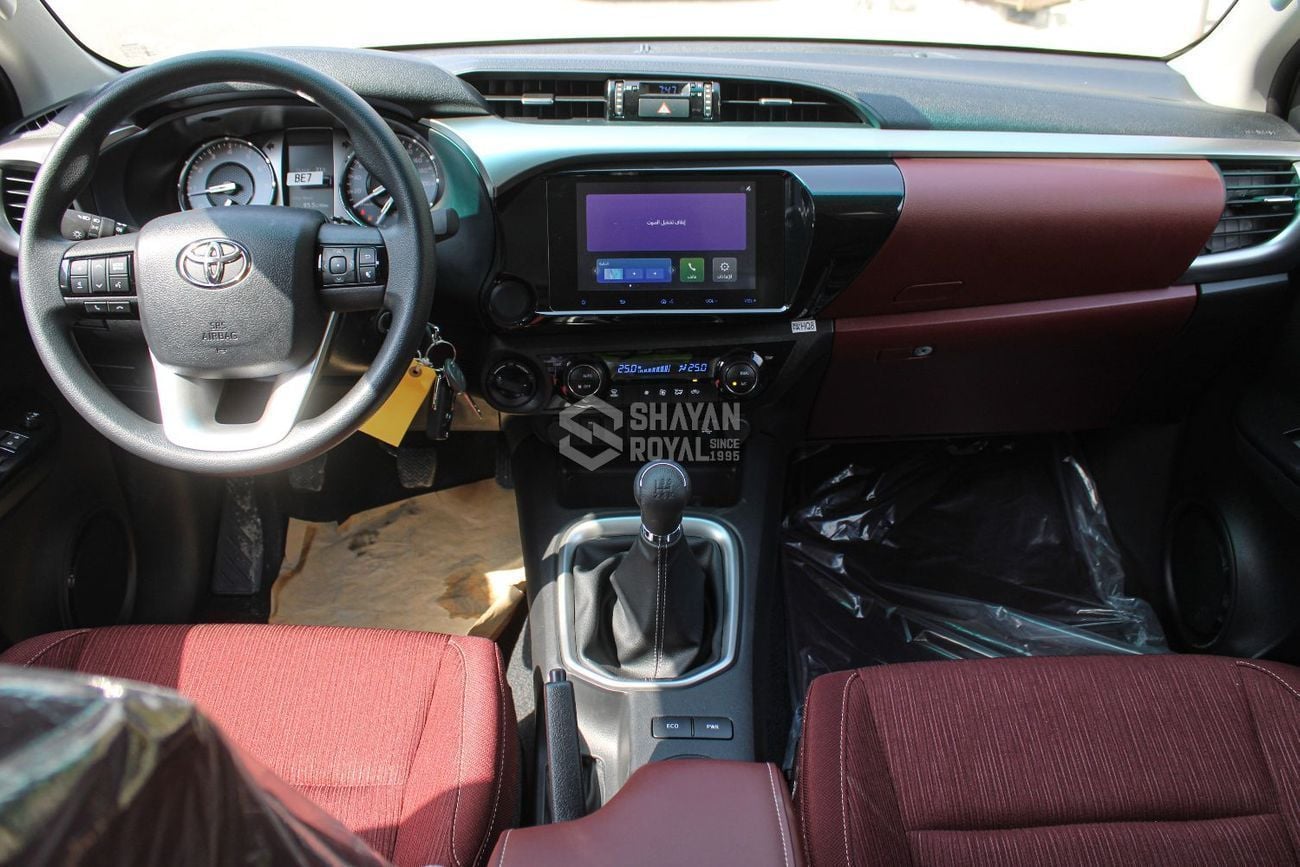 تويوتا هيلوكس GLX 2.7L PETROL GLXS-G 4WD MT DC 2026MY