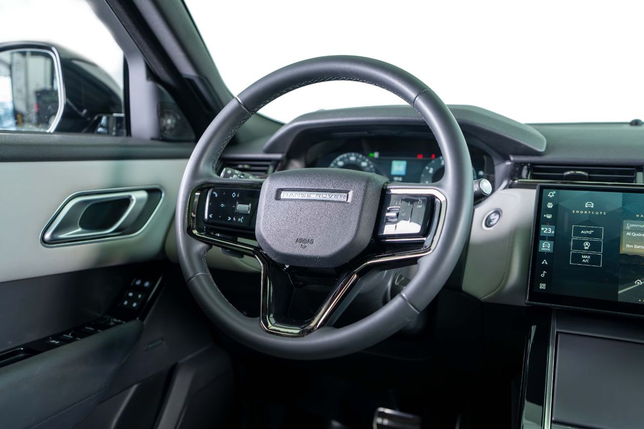 Land Rover Range Rover Velar P250 R-Dynamic SE 2.0L GCC-Al Tayer Warranty-22 Inch High Gloss Black Rims