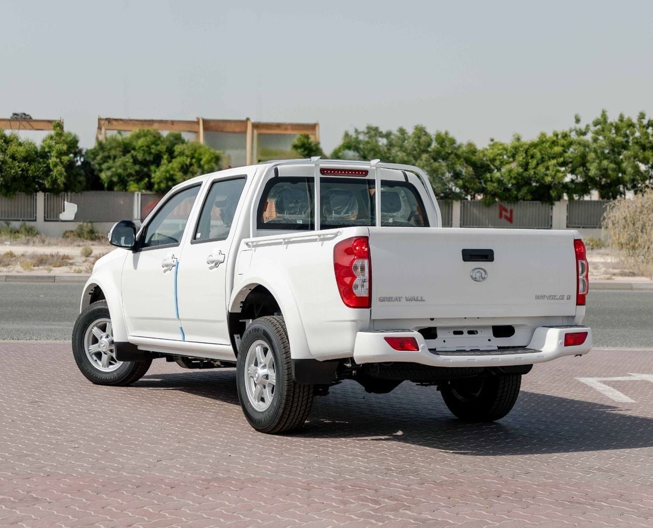 Great Wall Wingle 2026 Greatwall Wingle 5 4X4 Luxury 2.0L - Manual - Titanium White Inside Black | Export Price