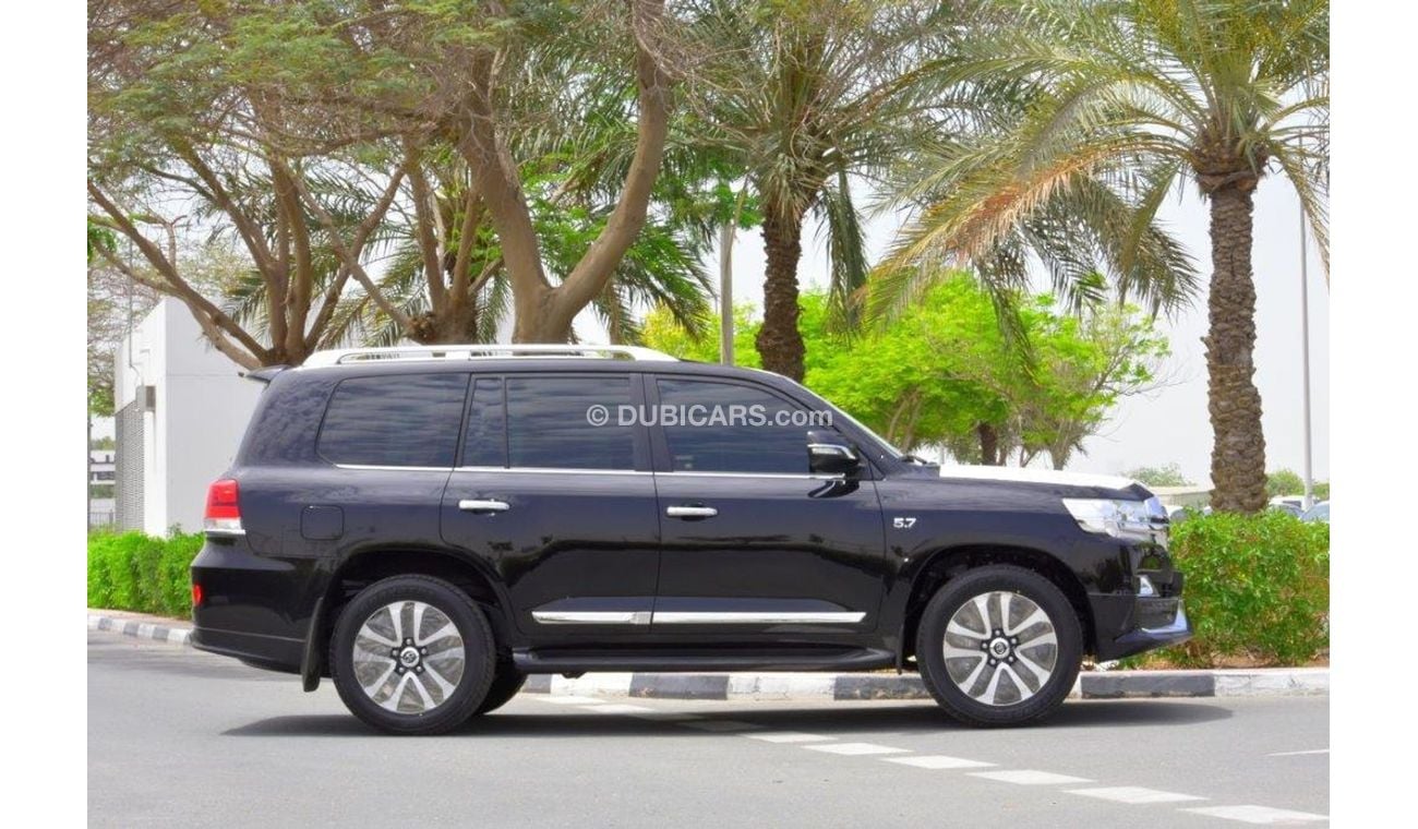 Toyota Land Cruiser LC200 Grand TouringS with Carat Individual Luxury Seats