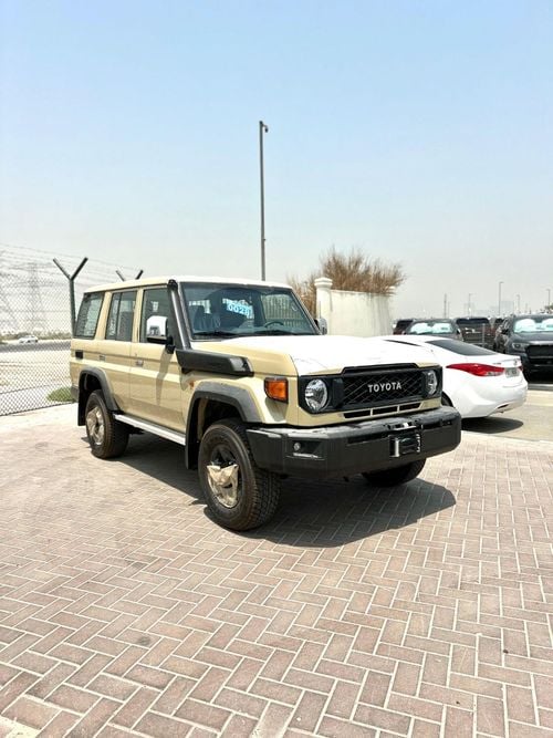 Toyota Land Cruiser 70 HT VXR Export Only Toyota LC76 4.0L Petrol Manual 2025 Model