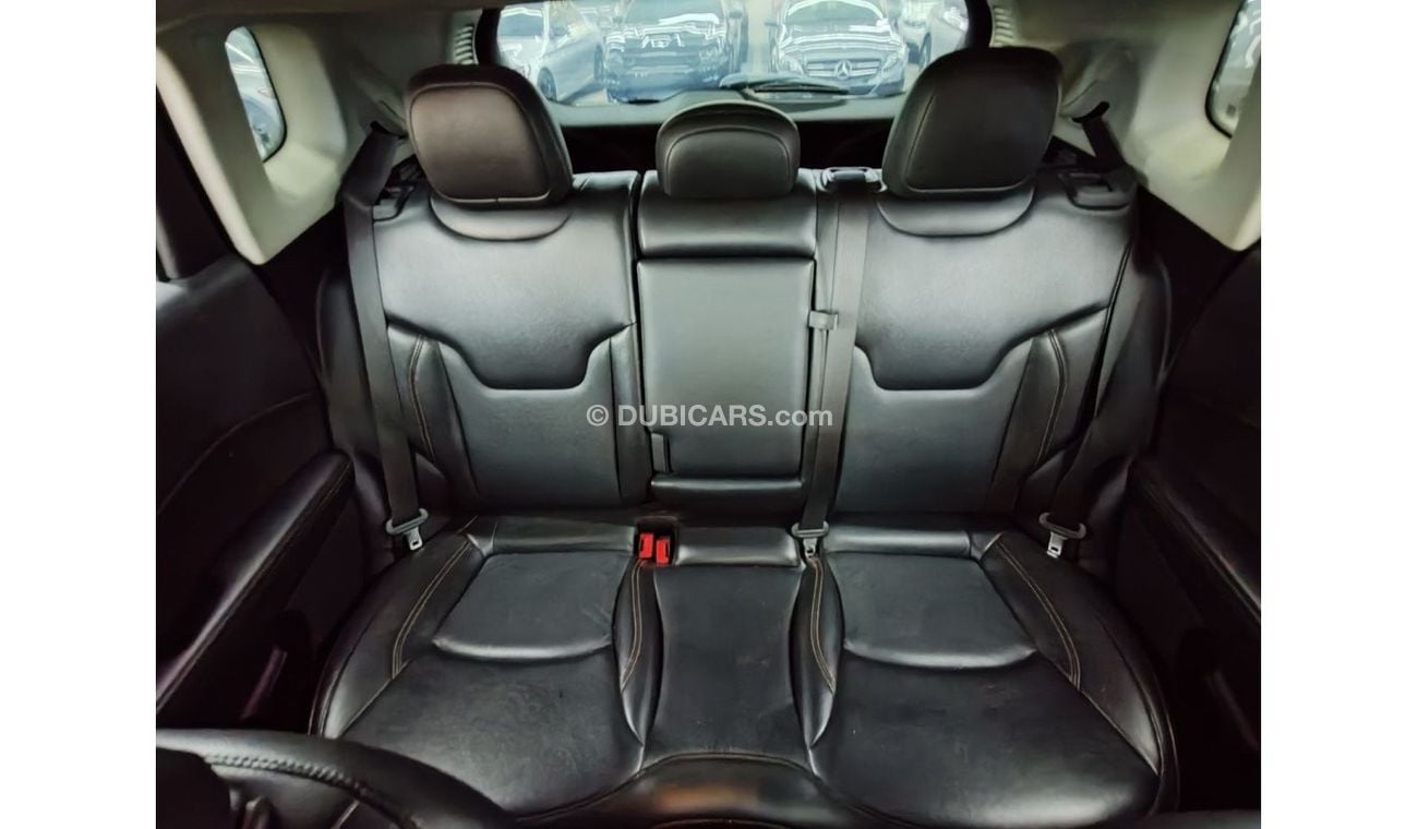 Jeep Compass Limited car has a one year mechanical warranty included** and bank financing