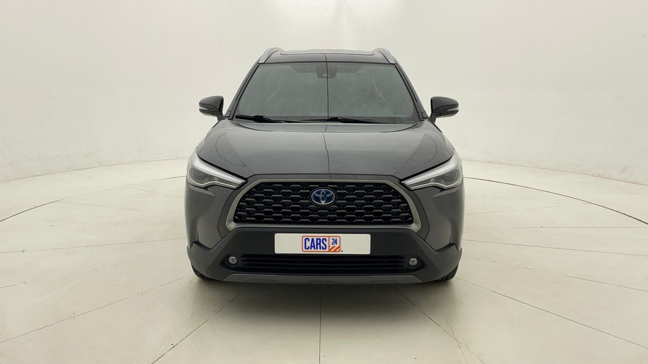 تويوتا كورولا كروس GLI 1.8 | بدون دفعة مقدمة | اختبار القيادة في المنزل