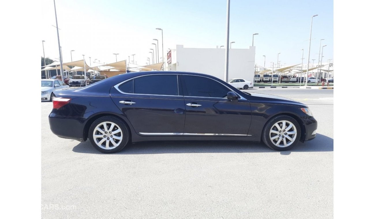 لكزس LS 460 لكزس LS460 موديل 2008 فل اوبشن للبيع