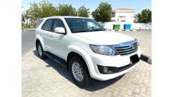 Toyota Fortuner 2014 EXR Gulf specs low mileage agency service history 4x4 drive