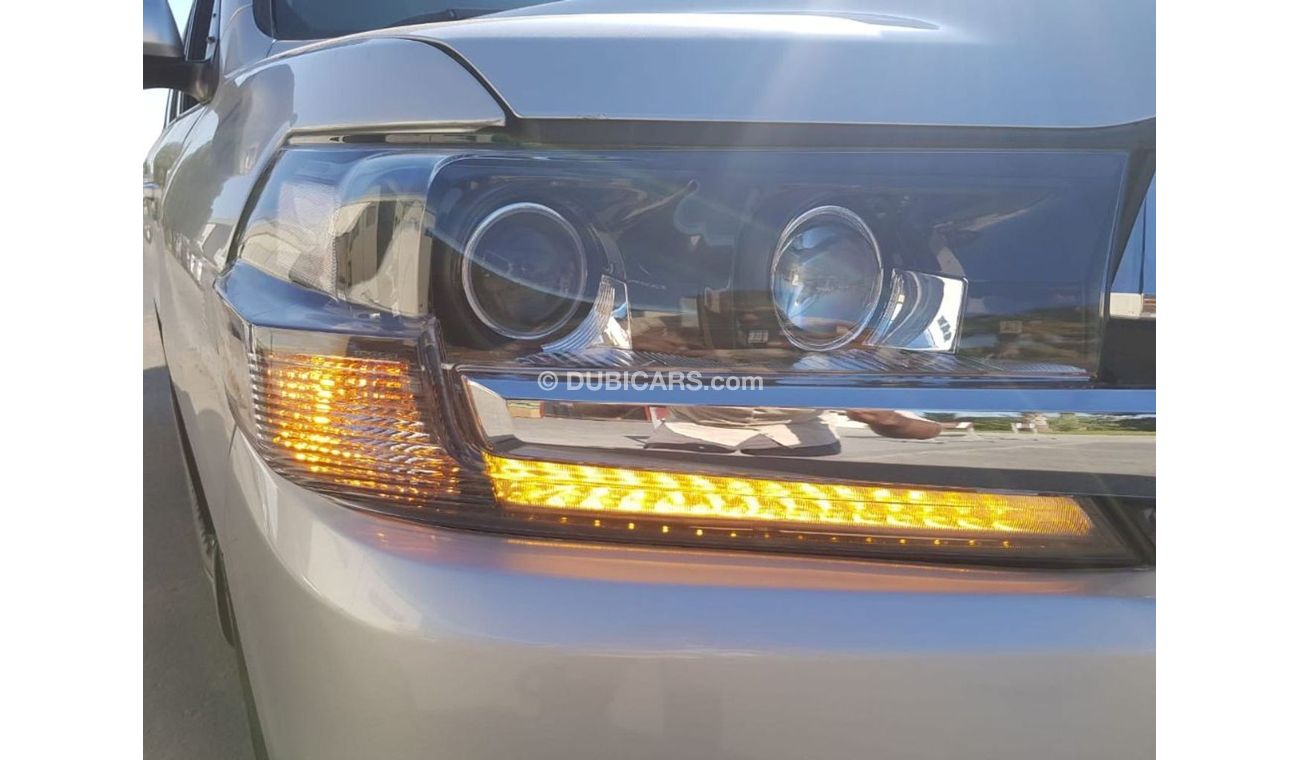 Toyota Land Cruiser Land Cruiser v8 RIGHT HAND DRIVE(Stock no PM35)