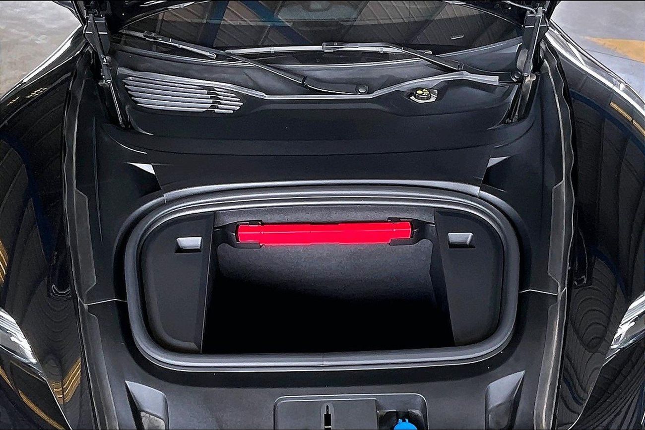 بورش تايكان Taycan | شامل الضمان | 0 ﺪﻔﻋﺓ ﺃﻮﻟﻯ