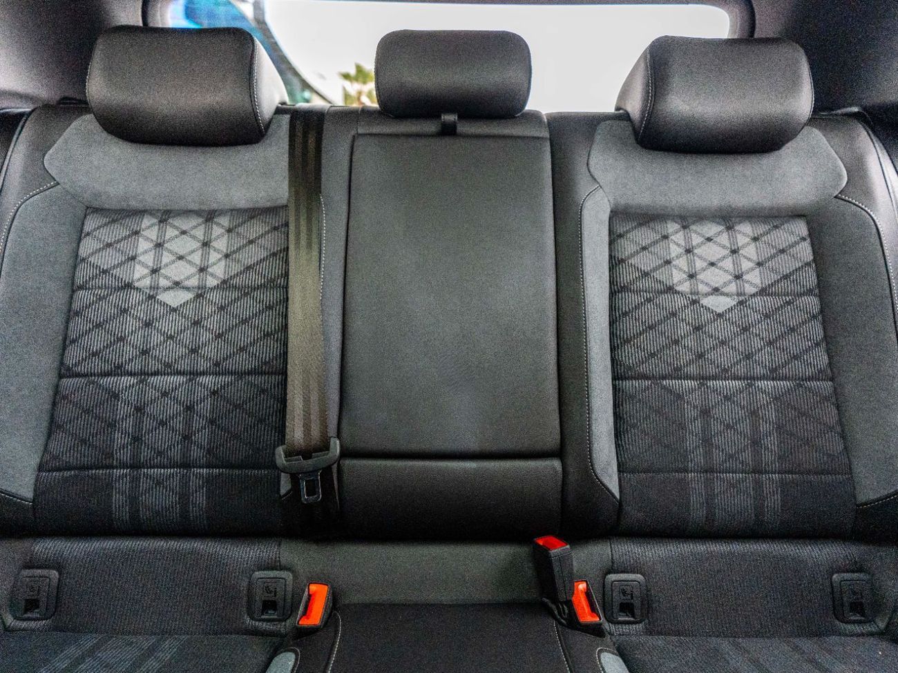 Volkswagen T-ROC 1.4L TSI R-Line