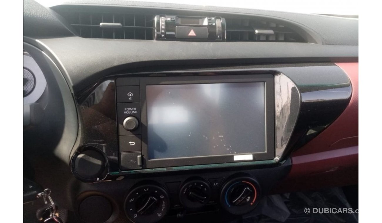 Toyota Hilux Pick up 2.4L Diesel 4X2 RWD ,,, M/T Single Cabin