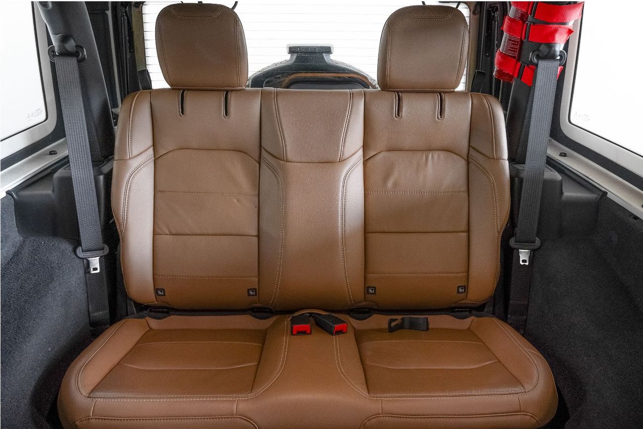 جيب رانجلر Sahara 3.6L A/T (5 Seater)